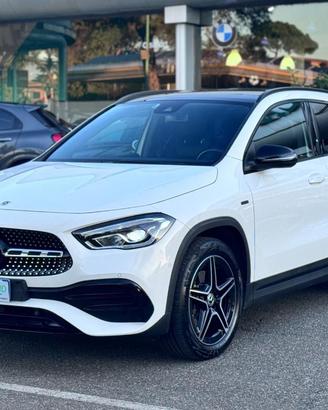 MERCEDES-BENZ GLA 250 e hybrid Sport Plug-In Hybri