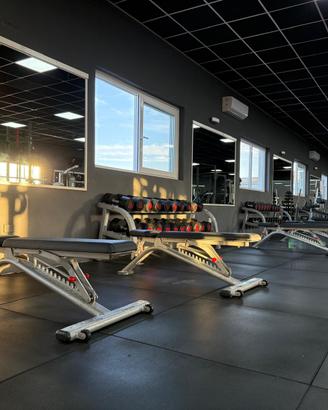 PARCO ATTREZZI PALESTRA – FORNITURA COMPLETA