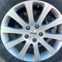 Cerchi in lega MOMO 17”