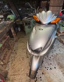 MBK NITRO 100cc motore YAMAHA