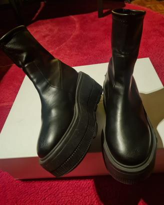 Meravigliosa scarpa stivaletto  CASADEI  (n.37)