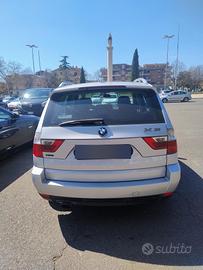 BMW X3 2000 - 150 cv