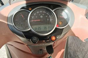 Piaggio Beverly 350 Gt