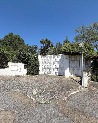 PORZIONE DI BIFAMILIARE A GENZANO DI ROMA