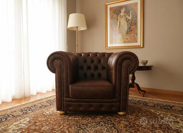 Chesterfield poltrona in pelle vintage invecchiata
