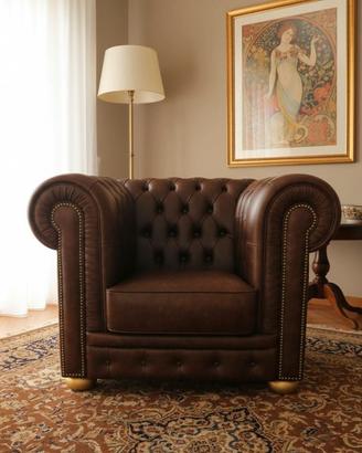 Chesterfield poltrona in pelle vintage invecchiata
