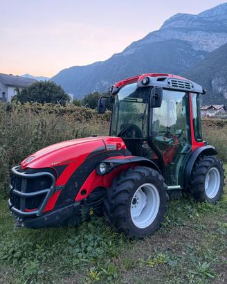 Antonio Carraro Tony 8900sr
