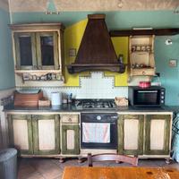 Cucina in legno stile toscano