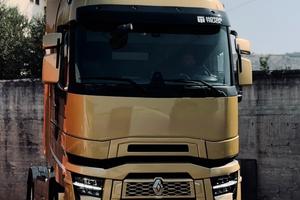 🚛 RENAULT T TURBO COMPOUND – 480 CV