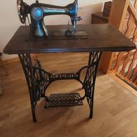 Singer 1929 a pedale con mobiletto