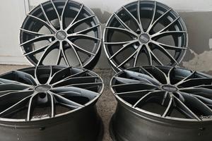 Cerchi 17 Oz Racing Italia 150