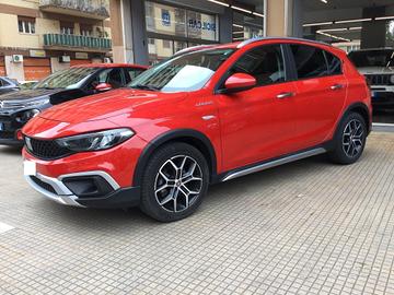 Fiat Tipo 1.5 Hybrid DCT 5 porte City Cross