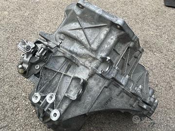 BMW 218 i - B38A15A - CAMBIO MANUALE