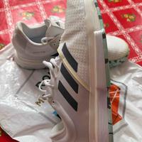 Bellissime e nuovissime da tennis Adidas Parley