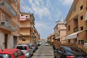 Pomezia accogliente monolocale arredato