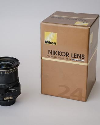Nikon 24 PC-E Nikkor decentrabile basculante