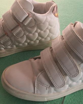 Scarpa Sneakers alte Friboo Bambina, nr. 30