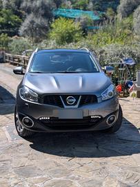 Nissan Qashqai tekna 4x4 