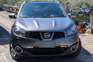 Nissan Qashqai tekna 4x4 