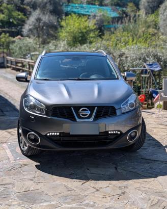 Nissan Qashqai tekna 4x4 
