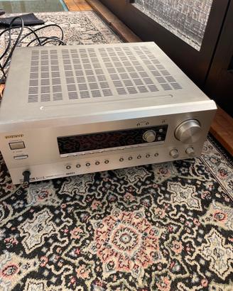 Amplificatore onkyo