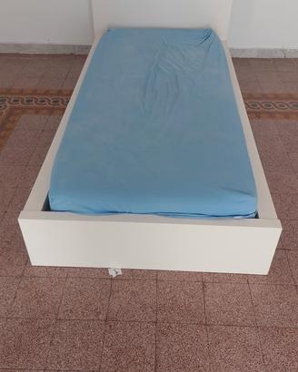 Letto singolo Ikea completo di materasso 