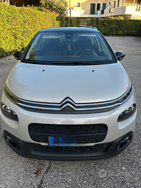 Citroen c3 2017 equipaggiamento shine