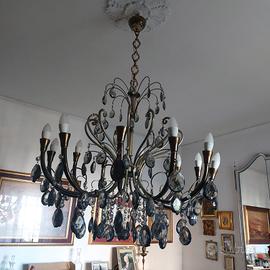 Lampadario a gocce in cristallo