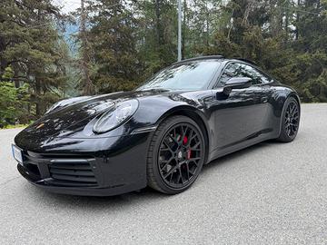 Porsche 911. 4s