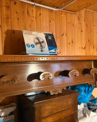 Attaccapanni in legno