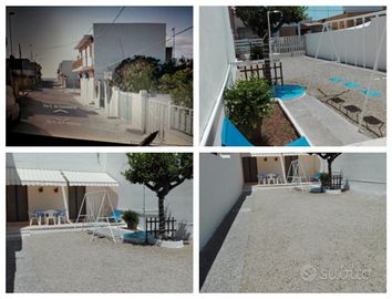 A pochi passi dalle spiagge TLapillo centro