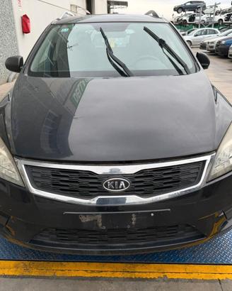 RICAMBI USATI AUTO VARI KIA CEE'D CEED 2010 BENZIN