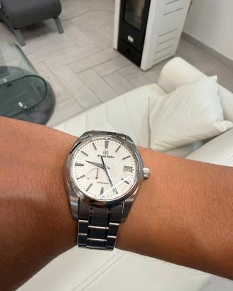 Grand Seiko Snowflake SBGA211G  spring drive