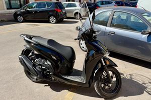 HONDA SH 350