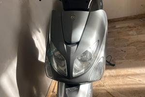 Yamaha Majesty 125 - 2008