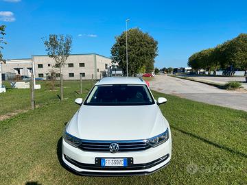 Vw Passat variant executive dsg tdi 2000 cv150