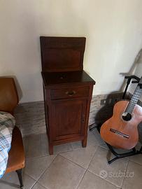 Comodini antiquariato