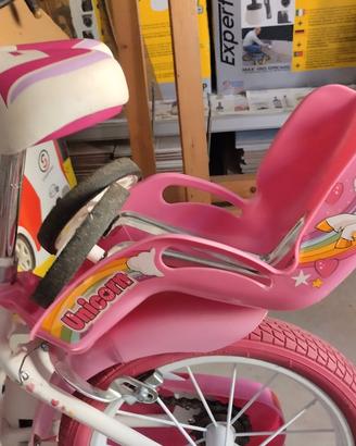 bicicletta con rotelle 