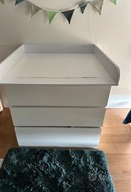 Cassettiera Malm con fasciatoio