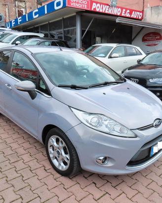 Ford Fiesta GPL E BENZINA 5 PORTE Titanium