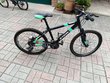 BICICLETTA ROCKRIDER 700