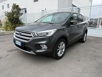 Ford Kuga 1.5 TDCI 120 CV Cambio Automatico