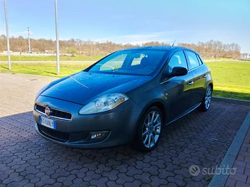 fiat bravo sport 1.6 Multijet anno 2013 