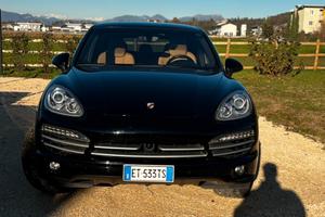PORSCHE CAYENNE 3.0 V6 - TAGLIANDATA