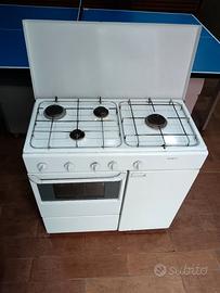 Cucina cont WhatsApp 3791496452