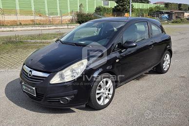 OPEL Corsa 1.2 3 porte Club