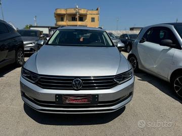 VOLKSWAGEN Passat Variant 2.0 TDI 150 Cv DSG Exe