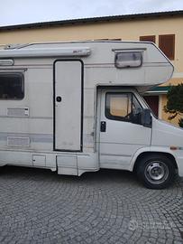Camper sempre tagliandato