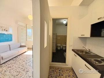 Cagliari appartamento con vista mare