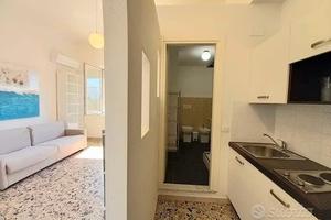 Cagliari appartamento con vista mare